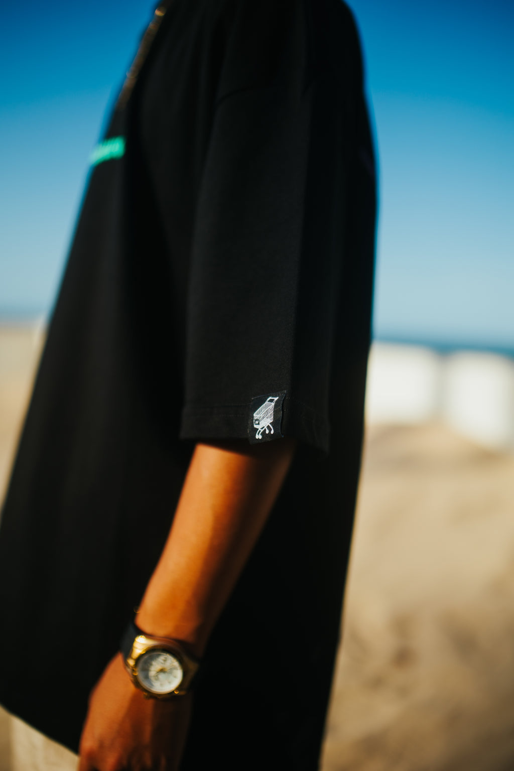 Summer Island black T-Shirt