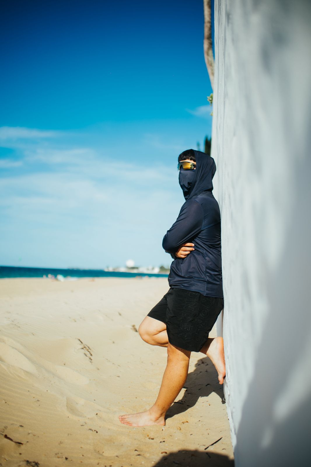 Under the sun - Black